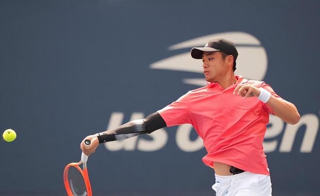 六员女将直 六员女将直