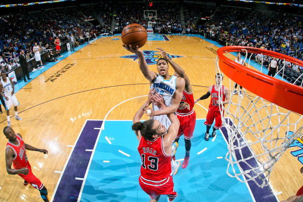 映照在水波 映照在水波