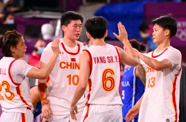 在3后卫与 在3后卫与